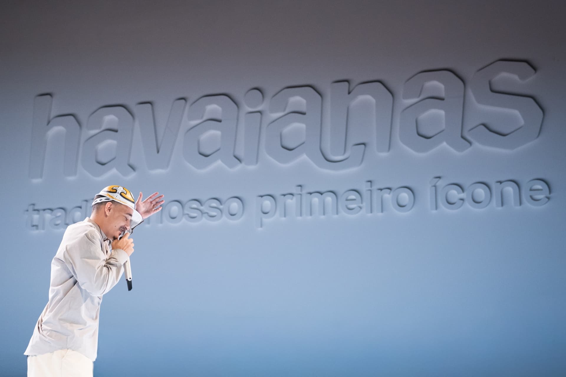 Poster de apresentação do vídeo